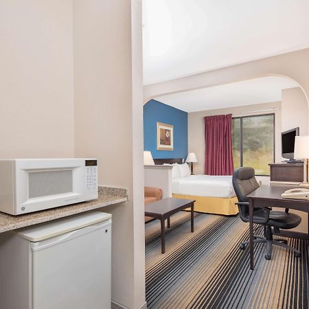 Baymont By Wyndham Laurel Otel Dış mekan fotoğraf