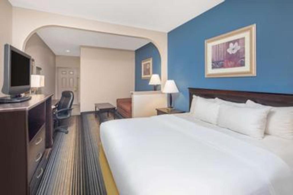 Baymont By Wyndham Laurel Otel Dış mekan fotoğraf