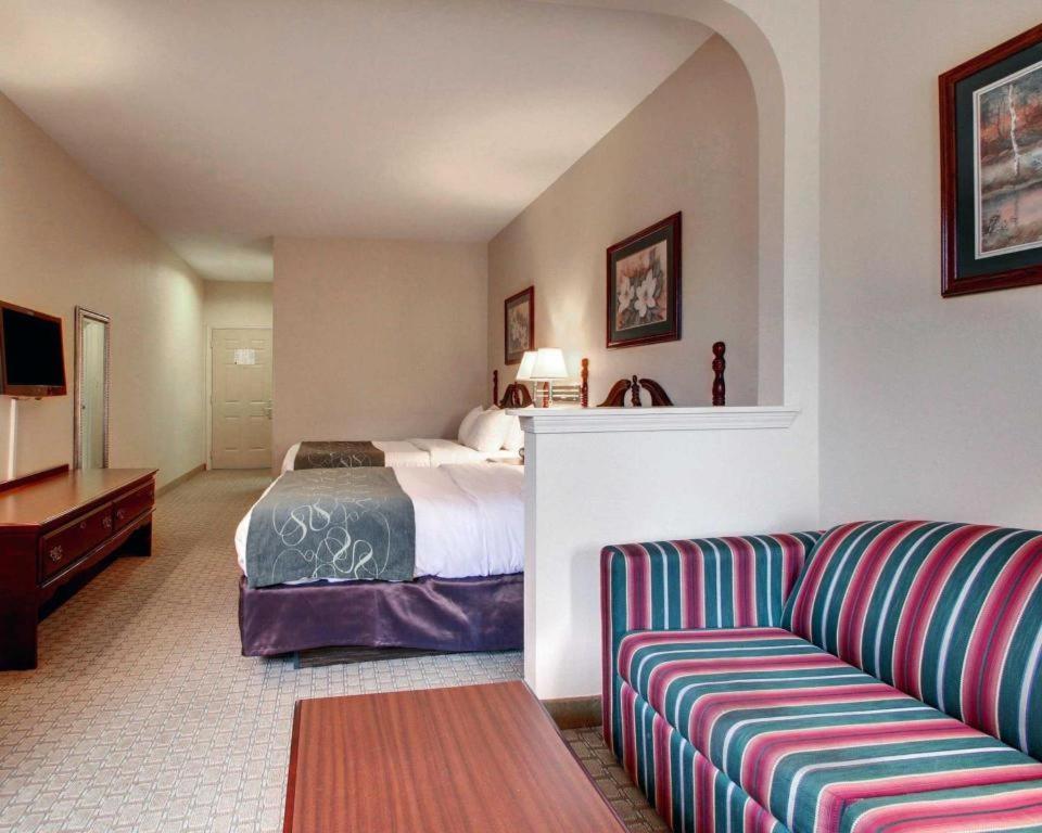 Baymont By Wyndham Laurel Otel Dış mekan fotoğraf