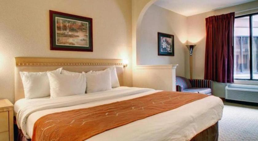 Baymont By Wyndham Laurel Otel Dış mekan fotoğraf